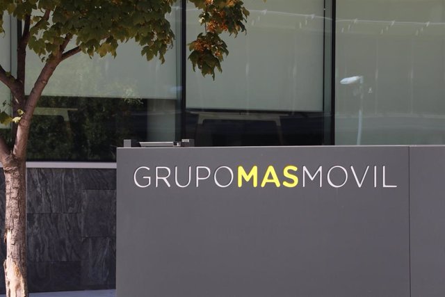 Archivo - Fachada de la empresa Grupo Mas Movil ubicada en Madrid