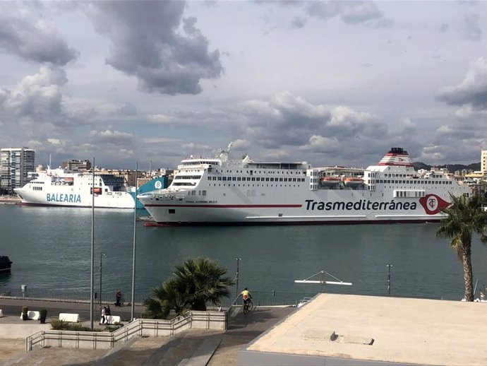 La conexión Málaga-Melilla recupera su actividad con incrementos en los dos últimos meses