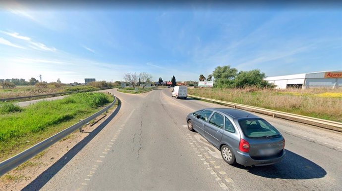 Imagen del stop en la carretera A-8052 que Andalucía por Sí califica de "stop mortal"