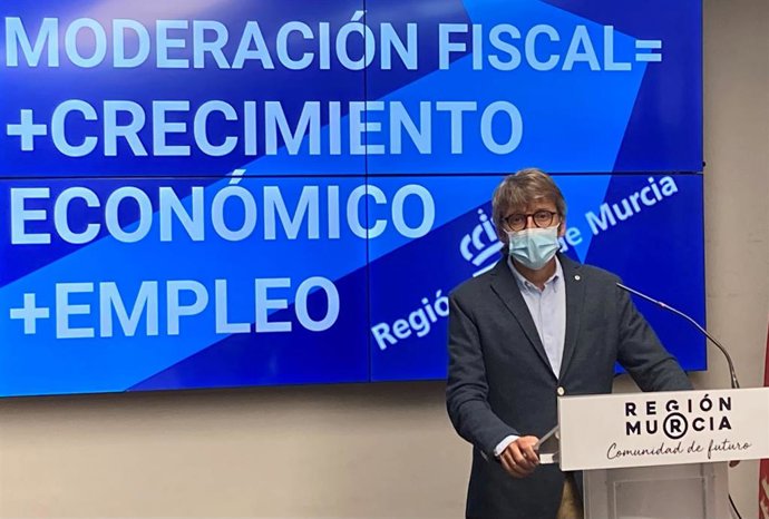 Foto del consejero de Economía, Hacienda y Administración Digital, Luis Alberto Marín