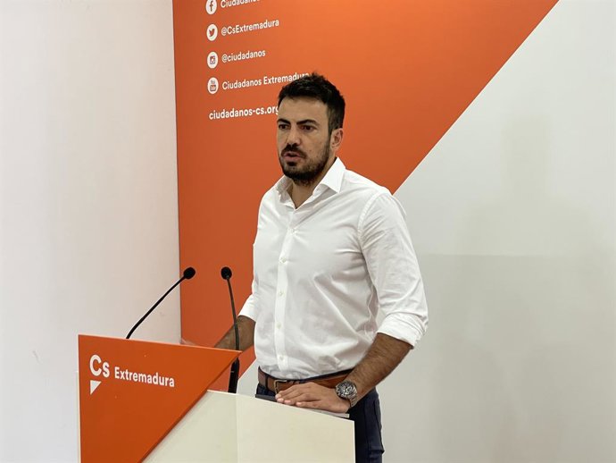 David Salazar, en rueda de prensa.