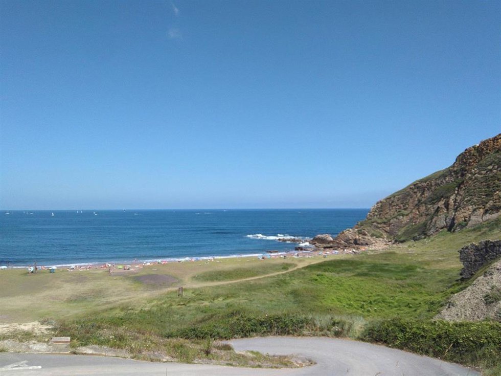 Archivo - Playa ded Bizkaia (archivo)