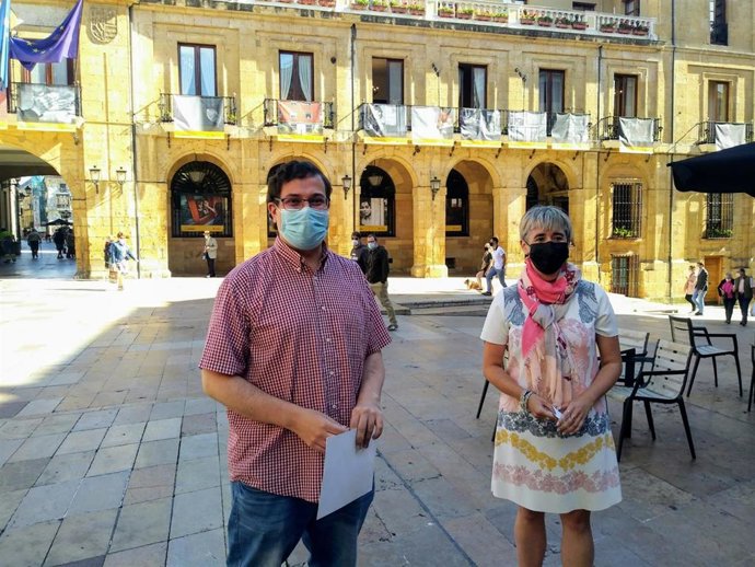 Archivo - Diego Valiño y Lucía Falcón.