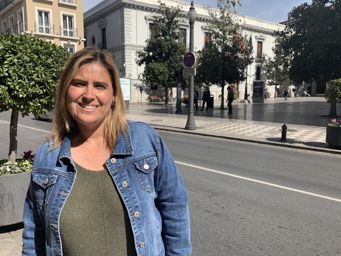 Archivo - La concejala de Derechos Sociales de Granada, Nuria Gutiérrez, en imagen de archivo