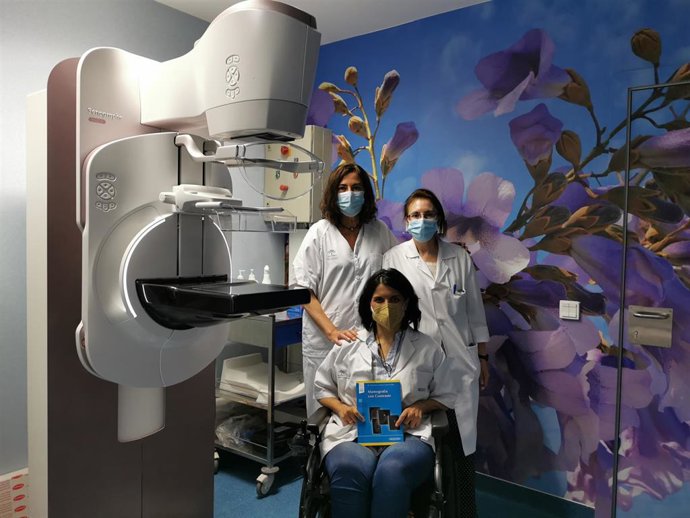 Los especialistas en Radiología del Hospital Valme que han elaborado el manuel son Cristina Gómez de las Heras, María Carmen Jurado Gómez, María Carmen Prieto Falcón y Fausto Rubio Rubio.