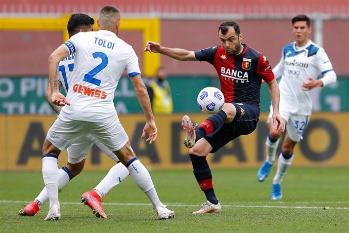 Archivo - 15 May 2021, Italy, Genoa: Genoa's Goran Pandev in action during the Italian Serie Asoccer match between Genoa and Atalanta at Luigi Ferraris stadium. Photo: Francesco Scaccianoce/LPS via ZUMA Wire/dpa
