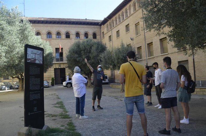 El Ayuntamiento de Barbastro ofrece este verano un programa de visitas guiadas al conjunto histórico y al pozo de hielo de la localidad.