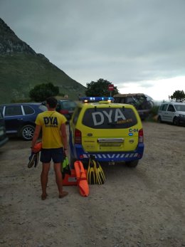 Efectivos de la DYA.