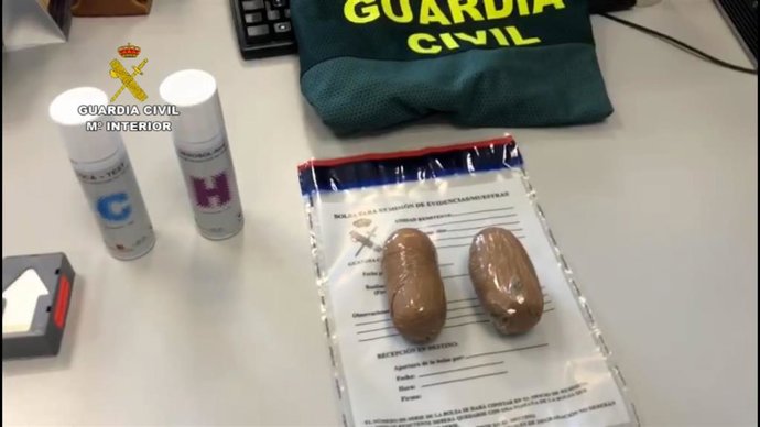 Material incautado por la Guardia Civil