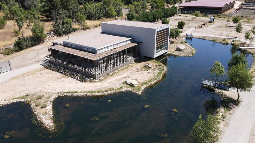 Aula del río en Aliseda de Tormes.