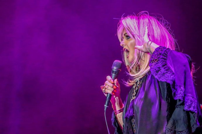 La cantante Bonnie Tyler, durante un concierto en el Hipódromo de la Zarzuela, a 30 de julio de 2021, en Madrid (España)
