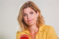 Hana Jalloul (PSOE) destaca el "gran esfuerzo" del Gobierno para abaratar la luz y pide apoyo de la oposición