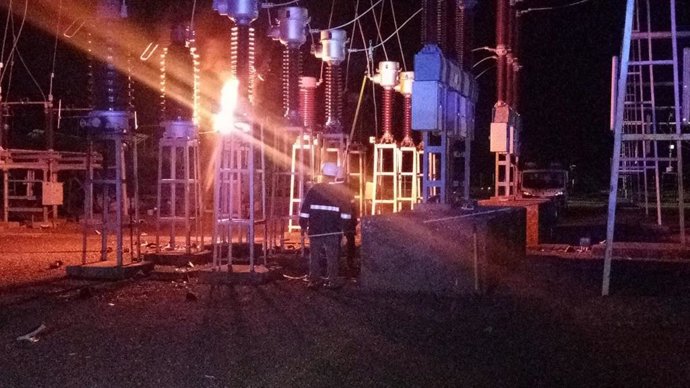 Se produce un incendio en dos transformadores de la subestación Jaca Sur, de Endesa, esta madrugada.