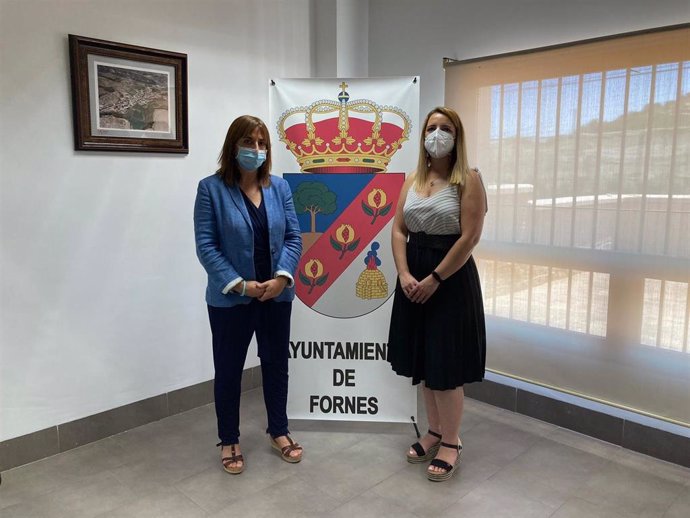 Reunión en el Ayuntamiento de Fornes (Granada).
