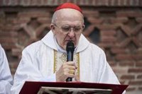 Osoro apela en su homilía de La Paloma a que España trate con "respeto" a migrantes y refugiados