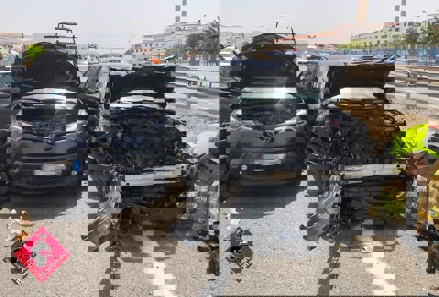 Accidente entre tres vehículos en Villena (Alicante)