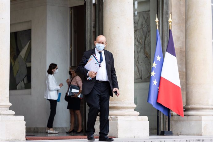28 July 2021, France, Paris: French Foreign Affairs Minister Jean-Yves Le Drian leaves after attending a cabinet meeting at the Elysee Palace. Photo: Sadak Souici/Le Pictorium Agency via ZUMA/dpa