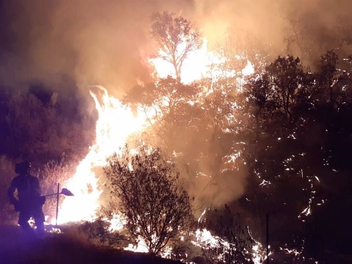 Imagen del incendio declarado en Villaharta (Córdoba), declarado estabilizado por el Infoca.
