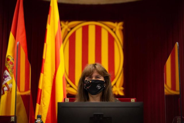 La presidenta del Parlament, Laura Borràs, interviene durante un Pleno en el Parlament de Catalunya, a 22 de julio de 2021, en Barcelona