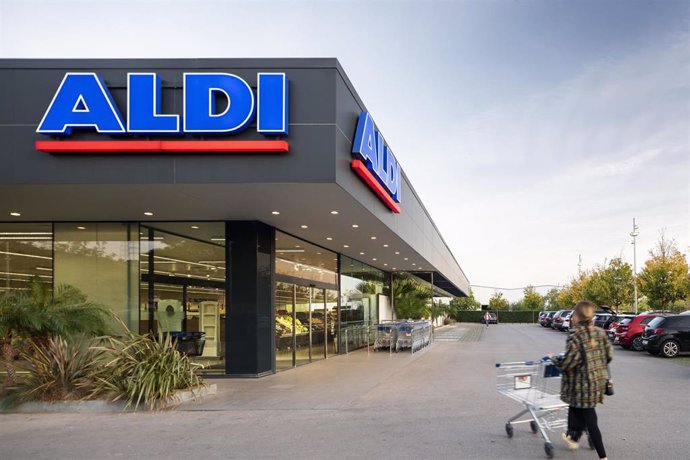 Archivo - Un supermercado Aldi.