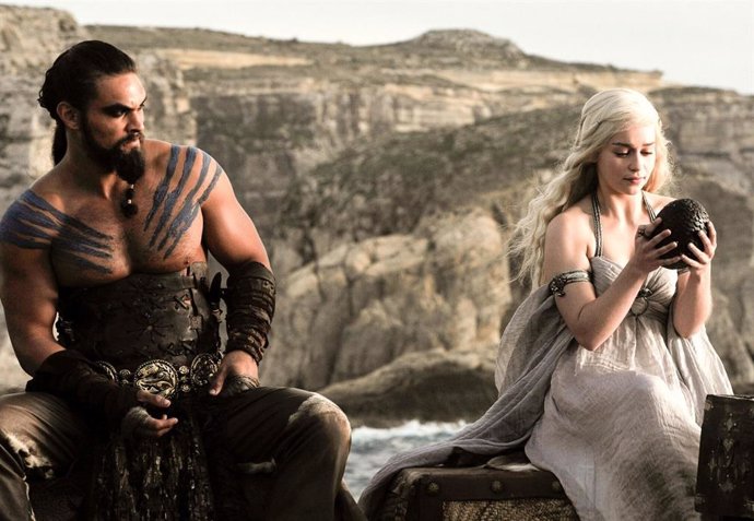 Daenerys Targaryen y Khal Drogo en Juego de tronos