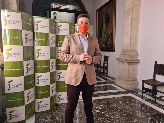 El portavoz de Ciudadanos en la Diputación de Jaén, Ildefonso Ruiz.