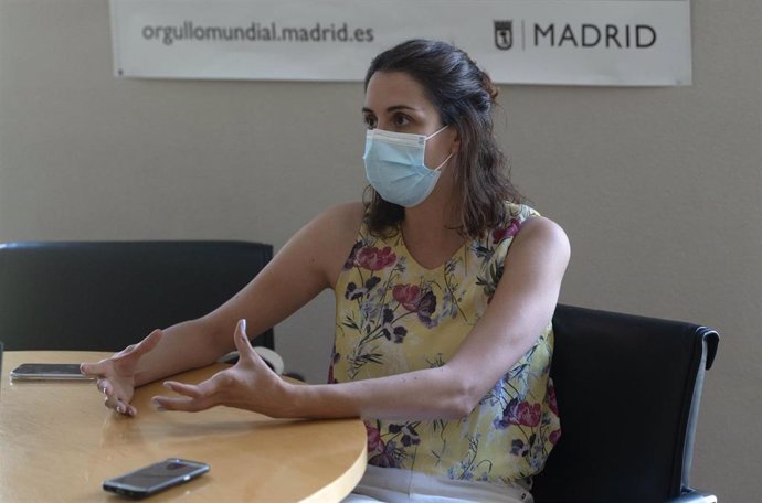 Archivo - La portavoz de Más Madrid en el Ayuntamiento, Rita Maestre, posa durante una entrevista a Europa Press, a 9 de julio de 2021, en Madrid, (España).