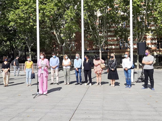 El Ayuntamiento de Logroño, a través de su concejalía de Igualdad, esta mañana en el acto para visibilizar y condenar la situación que sufren las mujeres y niñas en Afganistán