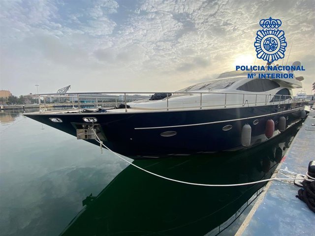 Imagen de la embarcación