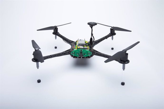 Archivo - Diseño de dron con la plataforma Qualcomm Flight RB5 5G para drones.