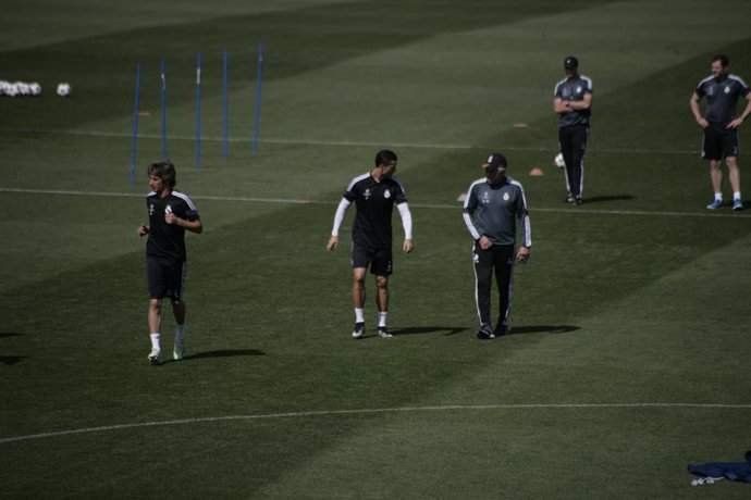 Archivo - Real Madrid entrenando: Luka Modric, Cristiano Ronaldo y Carlo Ancelotti