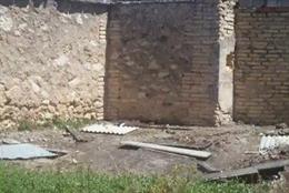 Zona para los trabajos de ubicación, localización y exhumación en las fosas comunes del cementerio municipal de Cabra (Córdoba).