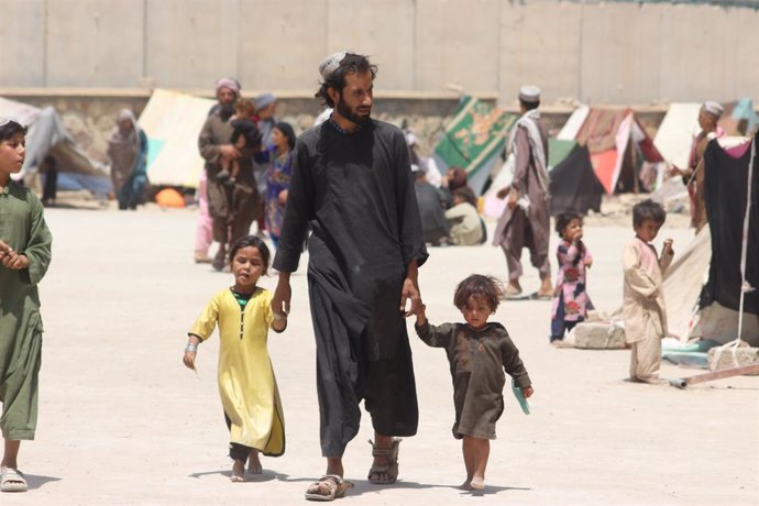 Una familia de desplazados internos en Kandahar, Afganistán