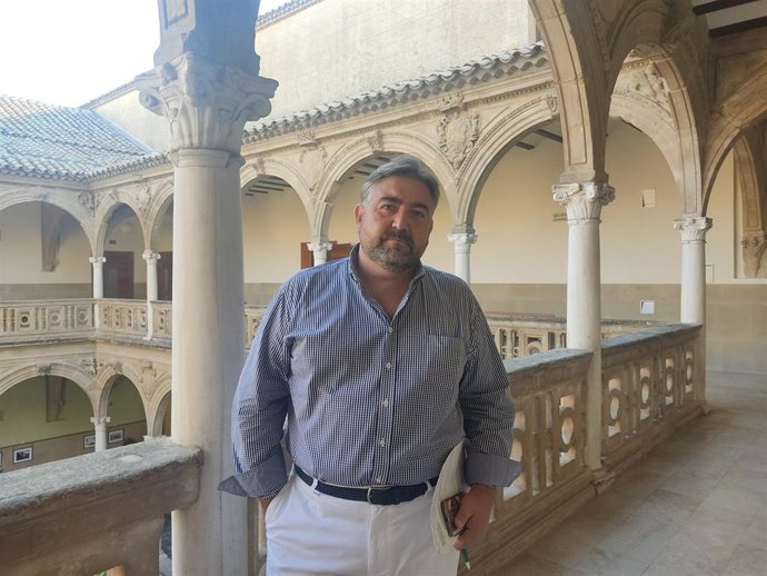 El catedrático de Derecho Mercantil en la Universidad de Jaén y rector del Real Colegio de San Clemente de los Españoles en Bolonia, Ángel Martínez.