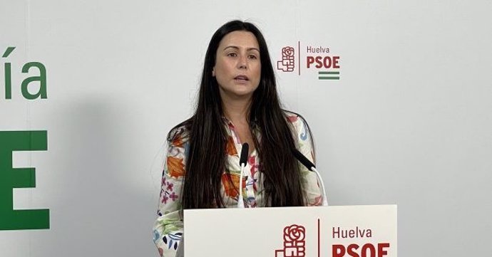 La secretaria general del PSOE de Lepe (Huelva) y portavoz del Grupo Municipal Socialista, Bella Canales.