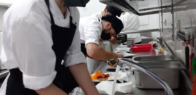 Alumnado de la Escuela Hacienda La Laguna