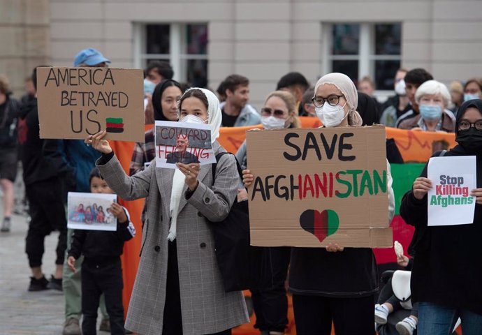 Protesta por la situación de Afganistán en Brandenburg.