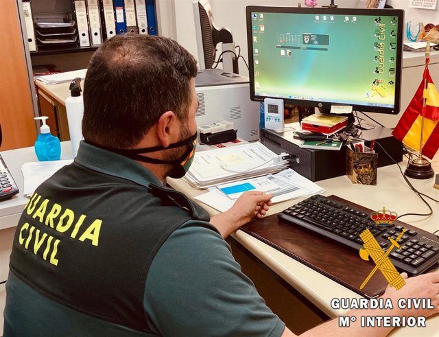 Un agente de la Guardia Civil.