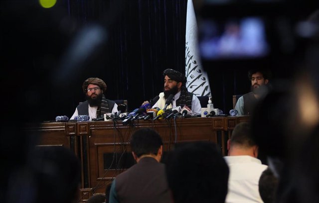 Rueda de prensa de los talibán en Kabul