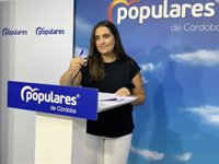 El PP-A critica que Sánchez no tenga "postura contundente en Europa para exigir vacunas y siga de vacaciones"