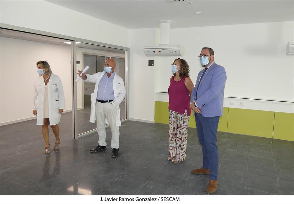 El delegado de la Junta y del gerente de la GAI de Guadalajara al respecto de la recepción de la ampliación del Hospital.