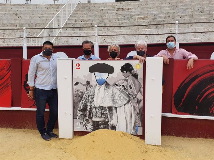 Visita a la plaza de toros de La Malagueta donde el viernes 20 de agosto se celebra la Corrida Picassiana