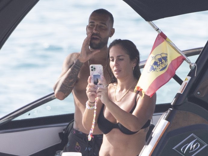 Anabel Pantoja y Omar Sáncheze