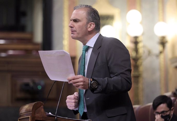 Archivo - El secretario general de Vox, Javier Ortega Smith, interviene en una sesión de control al Gobierno en el Congreso de los Diputados, a 23 de junio de 2021, en Madrid, (España). El pleno de este martes gira en torno a los indultos a los presos d