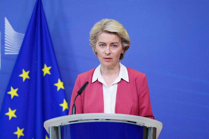 FILED - 27 July 2021, Belgium, Brussels: European Commission President Ursula von der Leyen give a statement about a new milestone in the EU Vaccines Strategy, at the European Commission, in Brussels. Leyen is calling for the United States to swiftly li