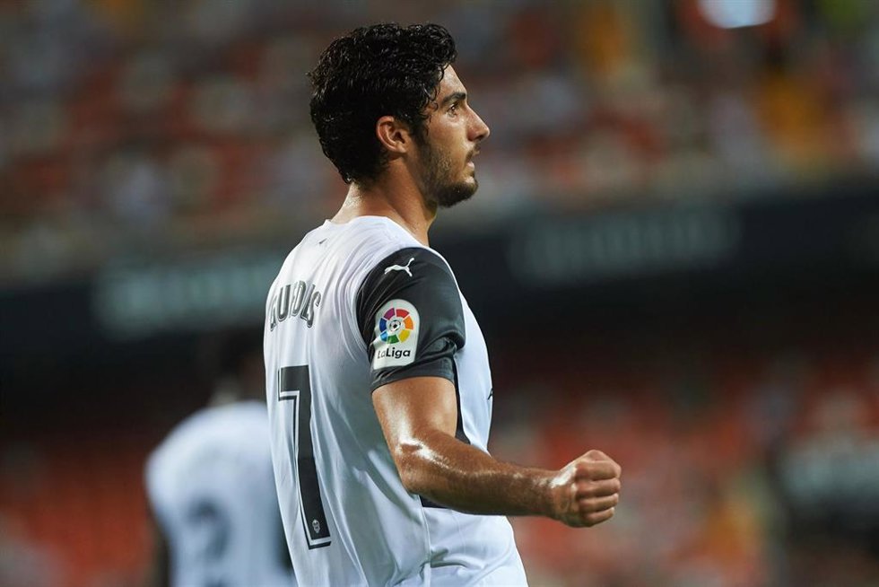 Gonzalo Guedes, en la primera jornada con el Valencia CF