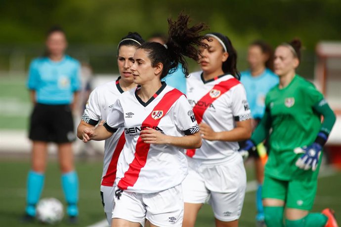Archivo - Patricia Hidalgo, del Rayo Vallecano, durante un partido de la Liga Iberdrola de la temporada pasada