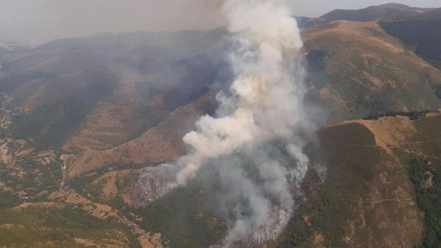 Incendio en el Monte Lorenzo