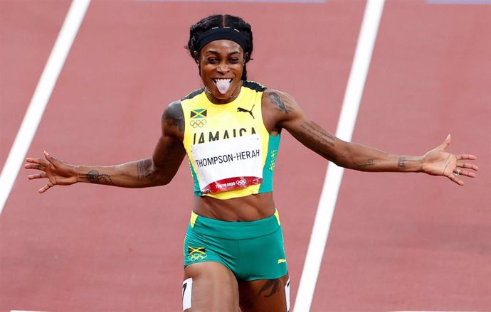 La jamaicana Elaine Thompson-Herah celebrando uno de sus oros en los Juegos Olímpicos de Tokio