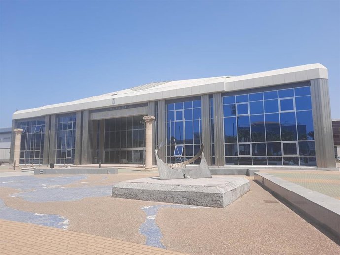 Imagen del nuevo punto de vacunación contra el coronavirus en Cádiz, ubicado en el recinto fiscal de la Zona Franca.